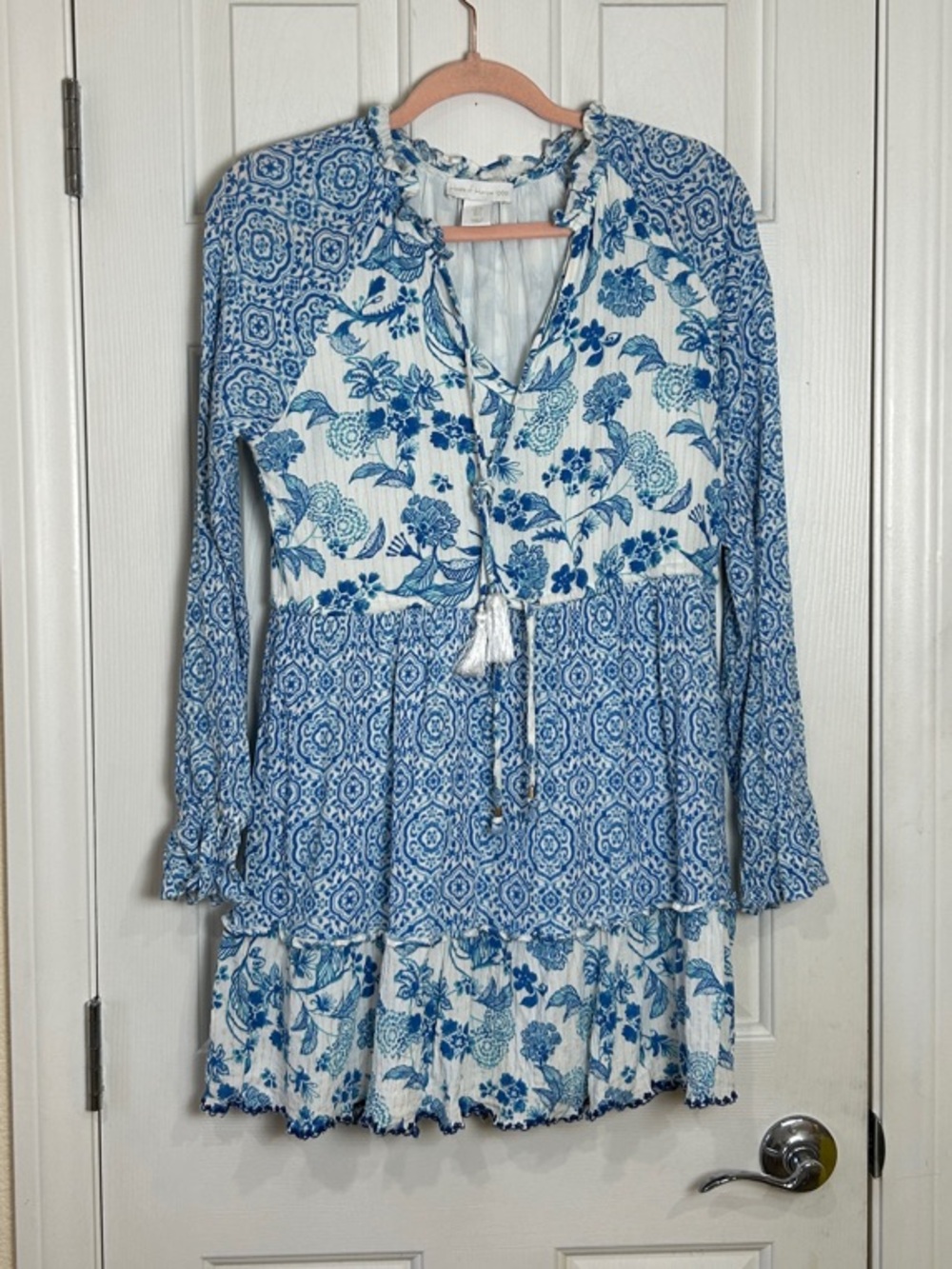 House of Harlow 1960 Blue White Boho Floral Tassel Mini Dress - Picture 1 of 8
